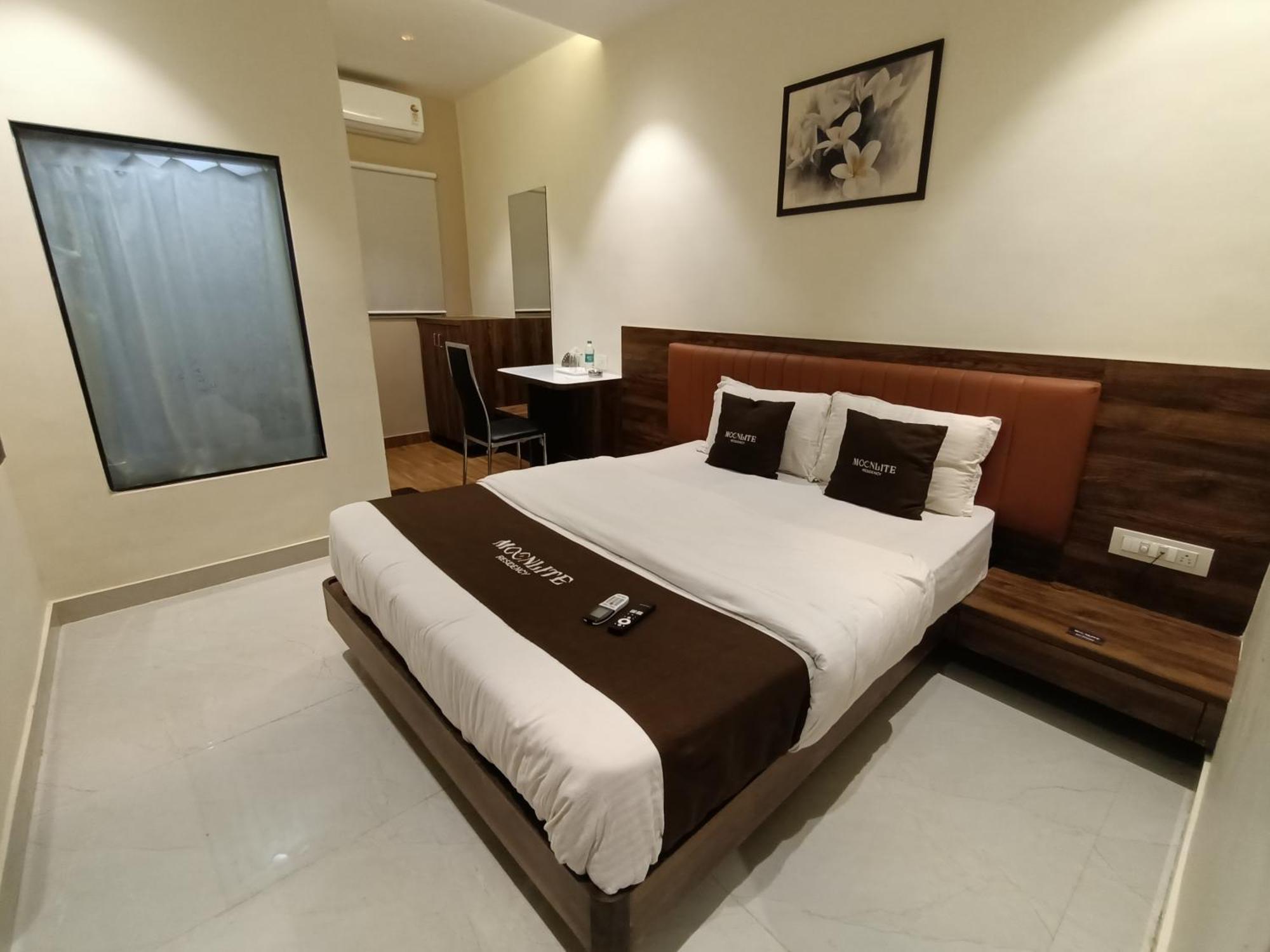 Hotel Moon Lite Residency - Marve Road Malad West Mumbai Exterior photo